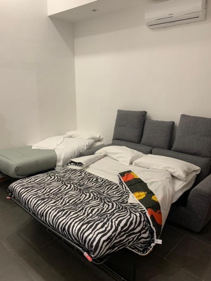 Beatrice Royal Bed & Breakfast Наполи Екстериор снимка